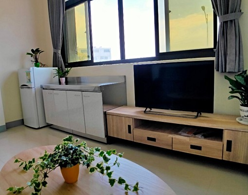 獨立兩房間含衛浴/好停車可租汽車位/採光佳 - Image 3