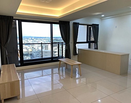 高樓景觀房/採光佳/竹南站旁/含平車 - Image 1