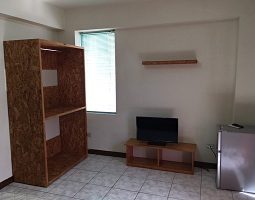 台中沙鹿區北勢東路大套房(非常非常近正英路口、弘光、靜宜） - Image 2