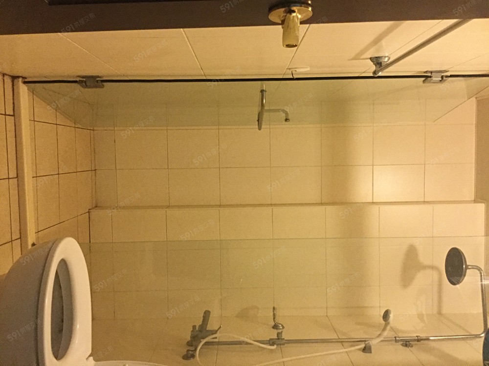 舒適不緊迫的廁所