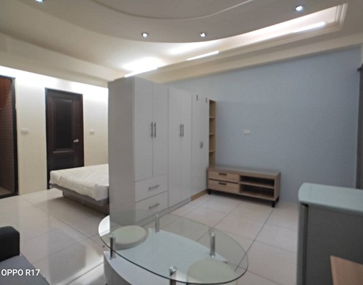 大套房.全新翻修.精緻裝潢.含新家具家電 - Image 13