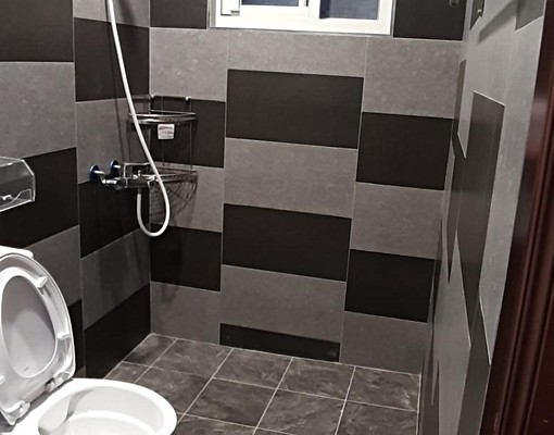 全新家具電器齊全*交通便利公車站*採光 - Image 3