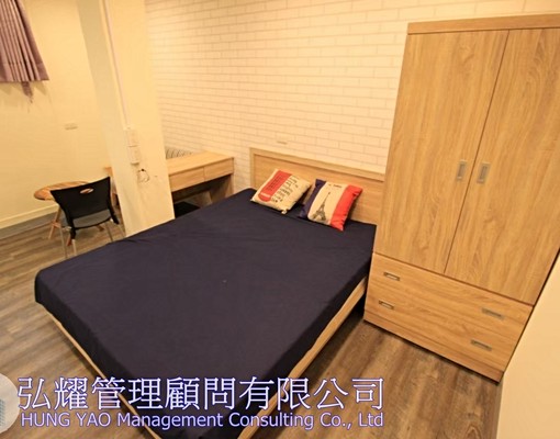 捷運新補站~精美裝潢家具家電之陽台套房 - Image 3