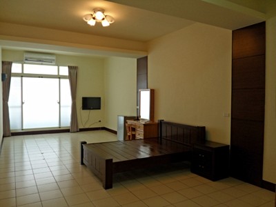 整棟讓三代同堂享有獨立空間