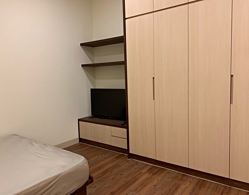 中興商圈、家電具全、有大露台 - Image 2