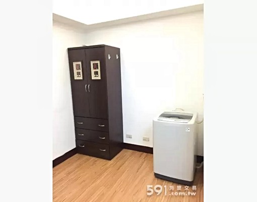 近龍潭科學園區,停汽車方便,全新沙發茶几大套房,專屬洗衣機 - 591租屋網 - Image 2