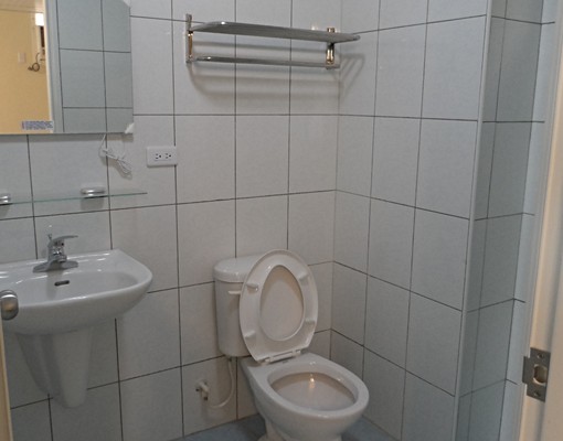 尚順商圈全新大套房,個人陽台洗衣機 - Image 3