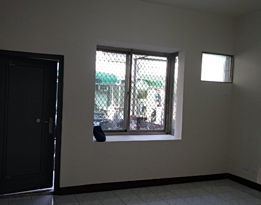 勤益後門/戶政、地政、中華國小旁 - Image 5