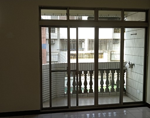 勤益後門/戶政、地政、中華國小旁 - Image 9