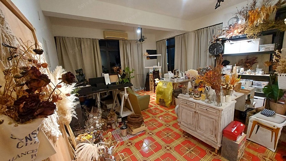 適合4-8人辦公室