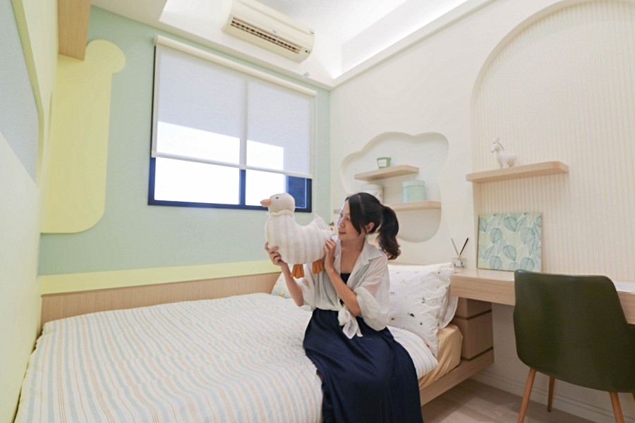 學姐很愛這隻鴨鴨