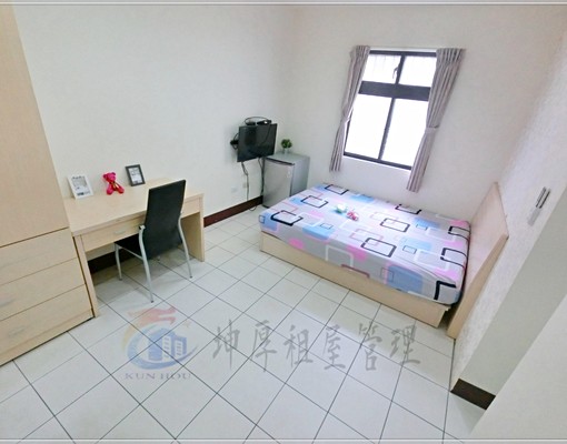 可短租❤有陽台❤室內機車❤一中商圈❤中國醫❤教育大❤中華夜市 - Image 1