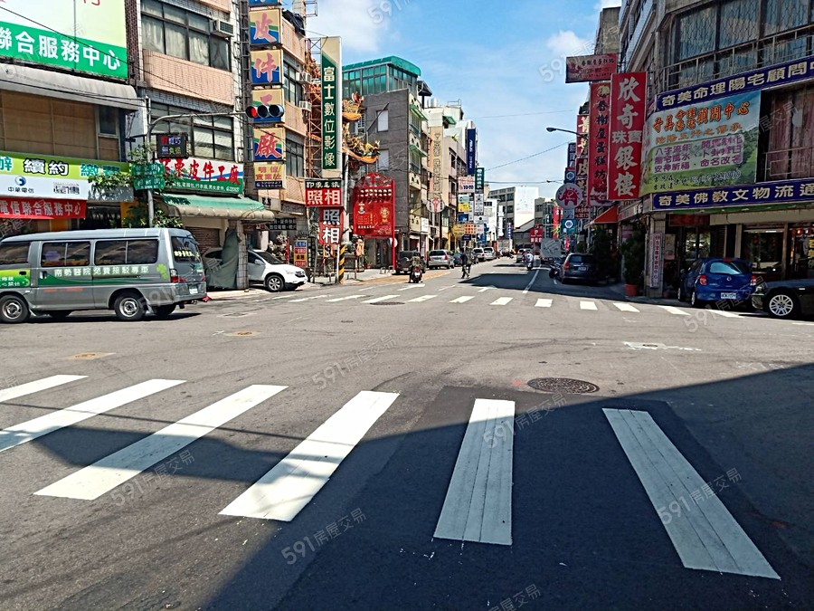 商喬青青-大樓區環境圖