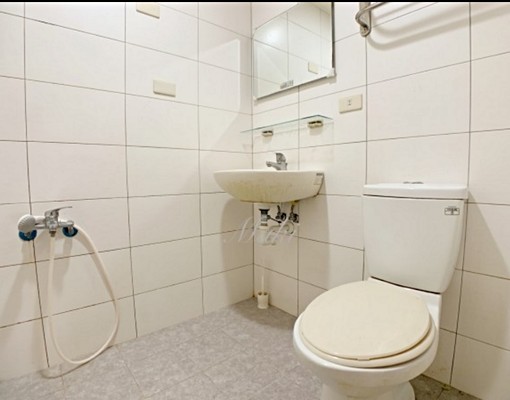 美麗島獨立門牌陽台大套房含汽車車位 - Image 7