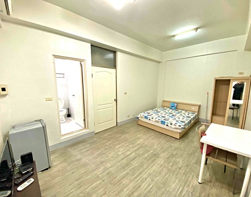 限租一人♥安靜♥採光通風♥大坪數♥ - 591租屋網 - Image 1