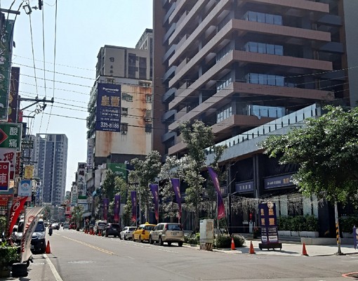 不需仲介費2個人申請租屋補助漂亮2房+汽機車位租2.5萬冷氣 - Image 8