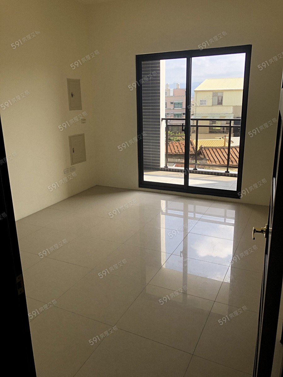 文賢苑 透天樣/實品屋