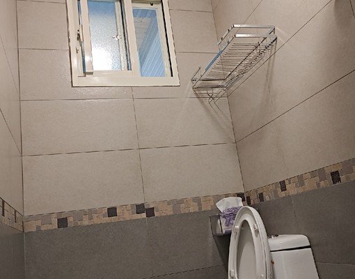 優質小套房42吋液晶新裝潢出租中 - Image 4