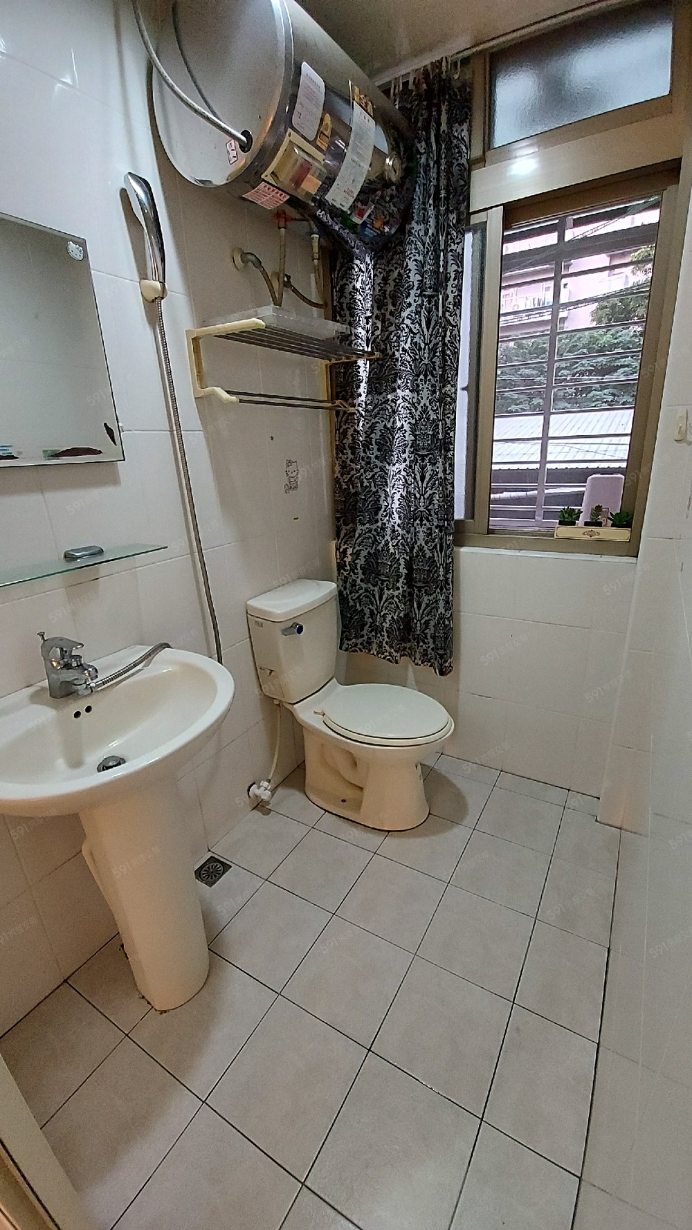 採光及通風良好,窗台可晾衣服