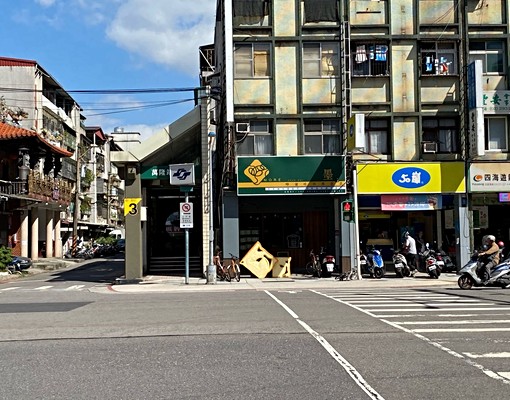 萬隆捷運6分鐘通風採光方正雅房 - Image 5