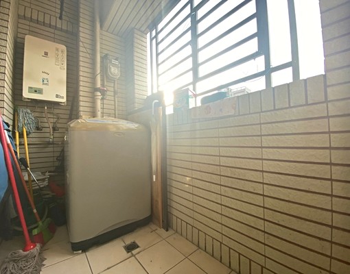 寶山大業商圈,三房雙衛坡平車,屋主自租 - Image 10