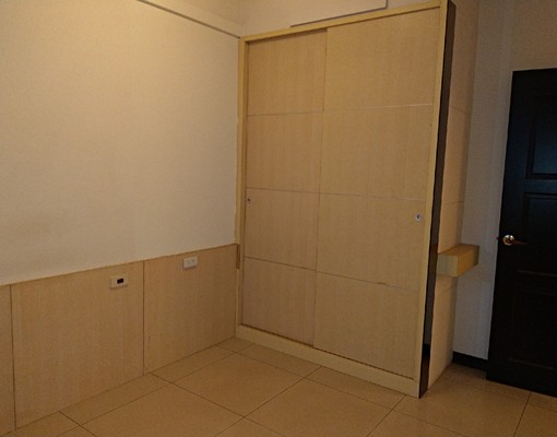 近輕軌V06站鬧中取靜寬敞大二房 - Image 11