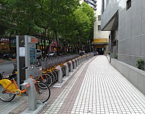 捷運新店區公所站陽台套房(獨立洗衣機) - Image 8