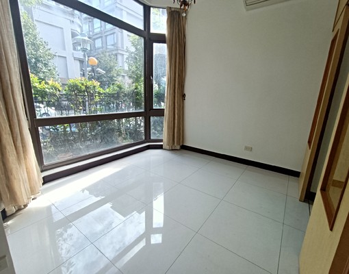 近康橋伯大尼仁愛商圈全棟新整理別墅 - Image 2