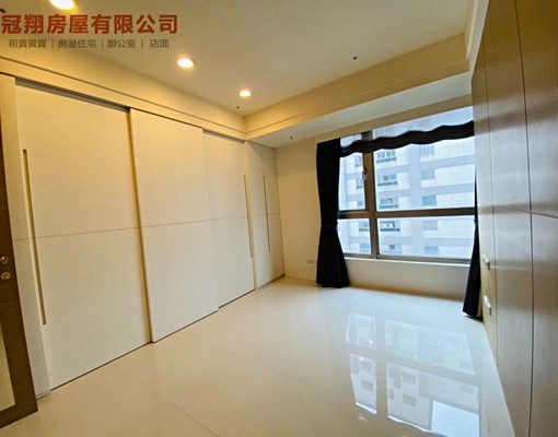 南港四鐵共構高樓景觀4+1房可另租雙車位(可報稅) - Image 7