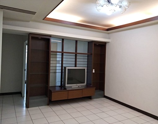 新平4房華廈(可租補) - Image 2