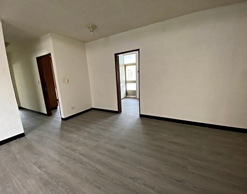 海山國中旁40坪三面採光2大陽台！ - Image 9