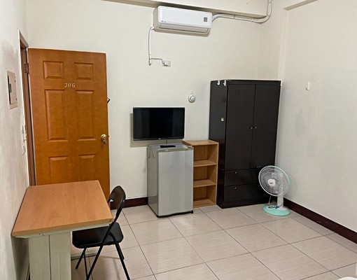 塗城路個人套房，近朝陽、修平大學。 - Image 2