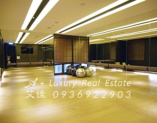 高檔裝潢寧靜後棟豪華公設近捷運國美貝森朵夫我成交最熟 - Image 4