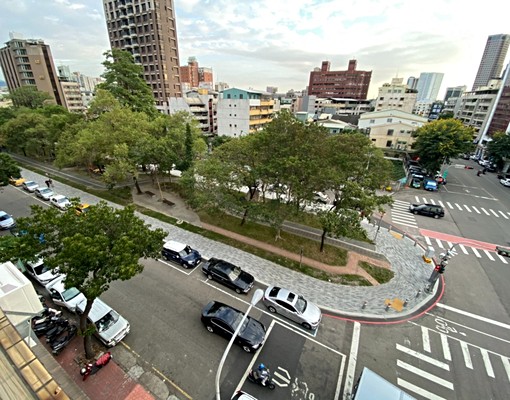 🔥秒殺住宅🔥科博館超大50坪三房兩大廳三衛浴住家 - Image 1