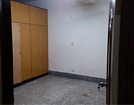 整層出租_新店中正路兩房兩廳(近市場/學校/醫院~生活機能好 - Image 4