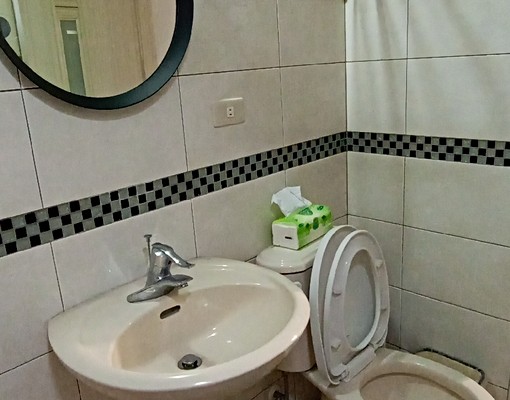 中正捷運站電梯兩房(老K套房) - Image 13