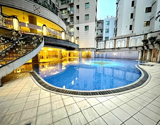 豔陽🏢🏡歐洲桂冠三房車🏢🏡 - Image 12