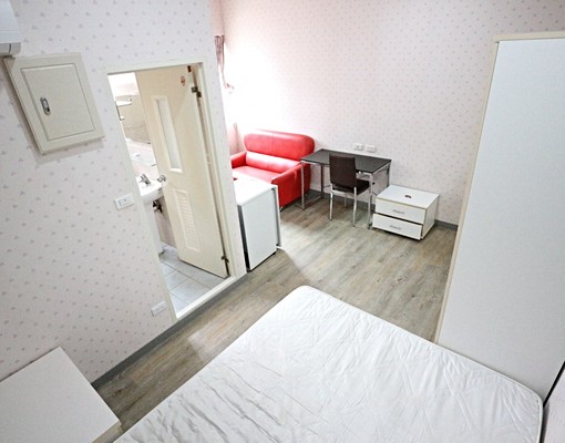 中科大❤一中❤火車站❤獨洗獨曬❤超便宜❤ - Image 9