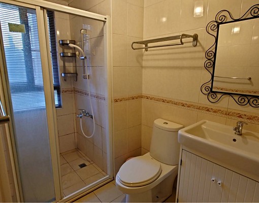 精品2房2廳,平面車位另計 - Image 7