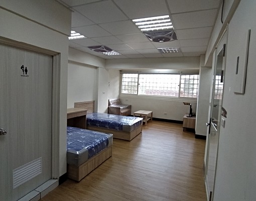 清大採光陽台全新大套房 - Image 3