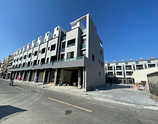 麥寮市中心套房附機車位 - Image 1