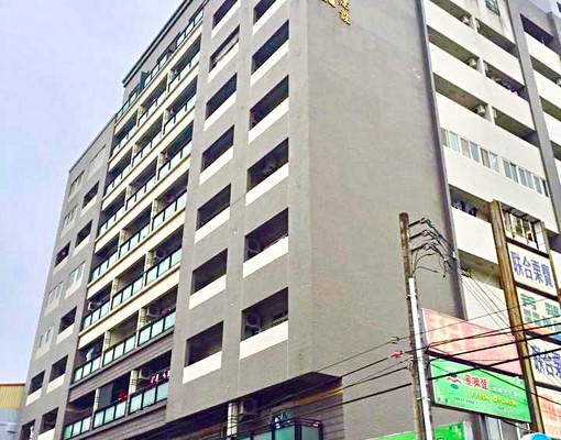 法院對面2人房24小時管理安全交通方便 - Image 1