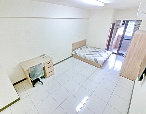 台體一中🌈採光陽台✅合法可報稅補助✅入戶籍 - Image 4