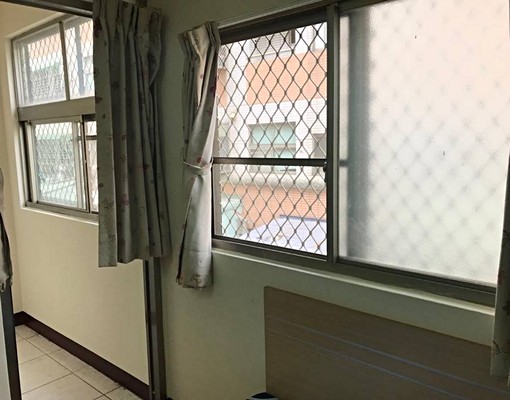 獨立套房,鄰近修平(夜市)、朝陽,大里工業區,可租補。 - Image 4