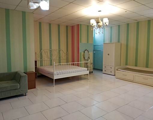 SOGO旁刷卡/有廚房沙發/包管理費水費 - Image 3