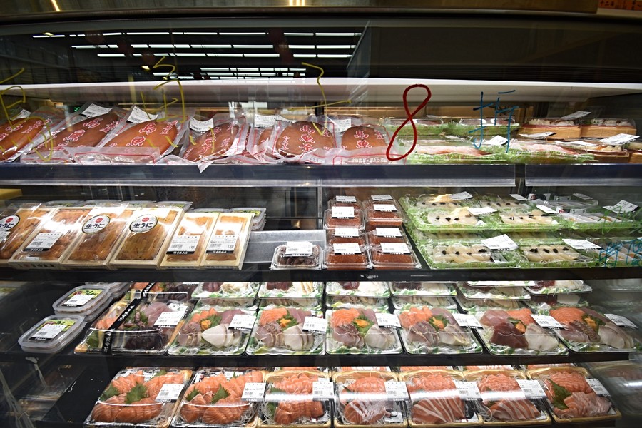 各式生魚片美美的