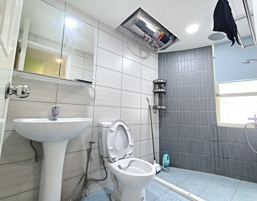 近元智大學~環中東路~興仁路一段!遠東路!可養貓咪!僅次一間 - Image 3