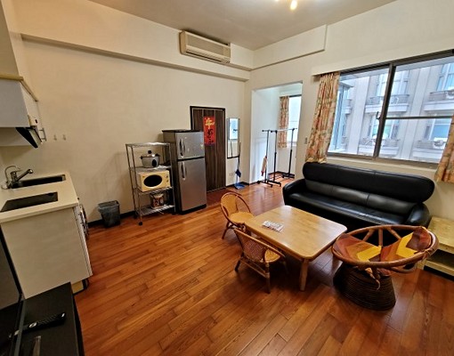 古亭捷運木質地板電梯2房1廳1衛/可炊 - Image 1