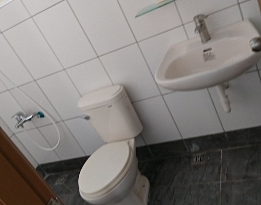 可申請租屋補助~有獨立洗衣機~光線充足屋內廁所都有對外窗 - Image 2