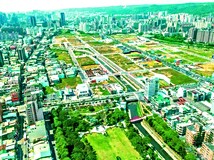 青溪一路診所或企業總部/小..